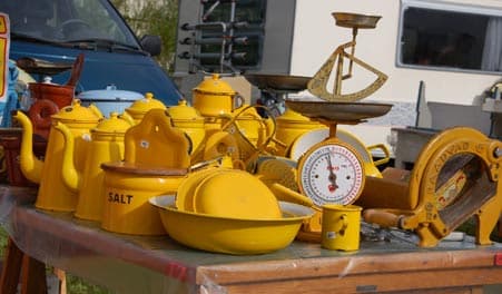 Vorbasse Markt - Bild Dinge auf einem Tisch