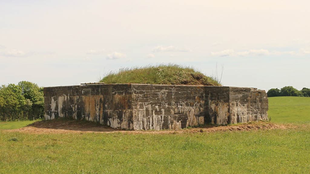 Sicherungsstellung Nord - getarnt als Grabhügel