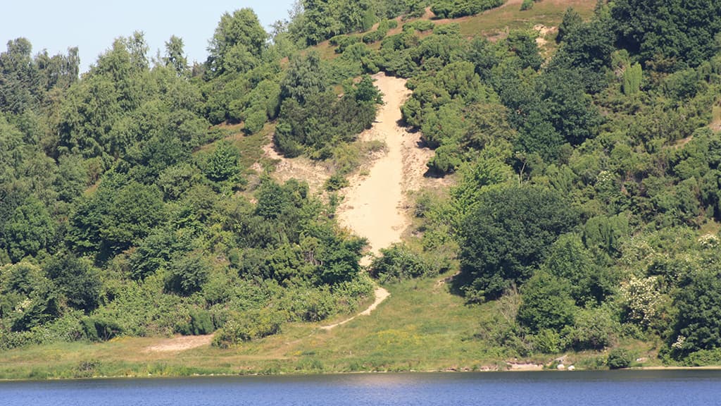 Angelorte, Sandskredet