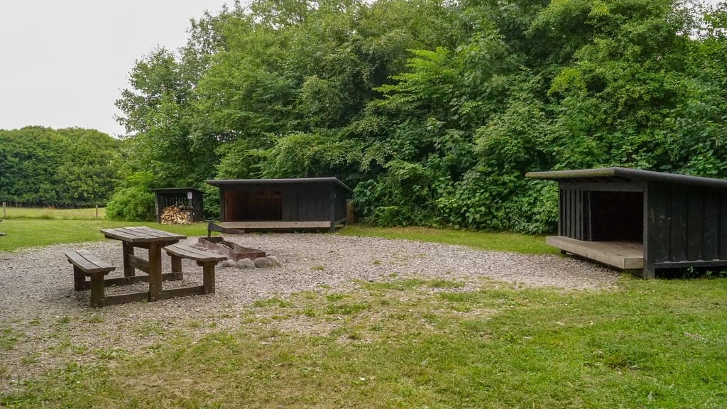 Lunken primitive Unterkunft